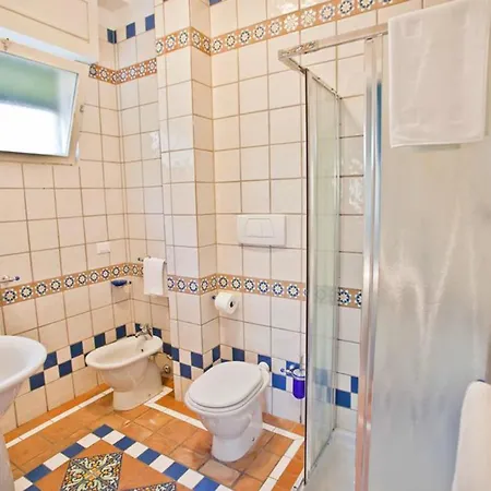 Casa Di Sabel 3* לצ'ה